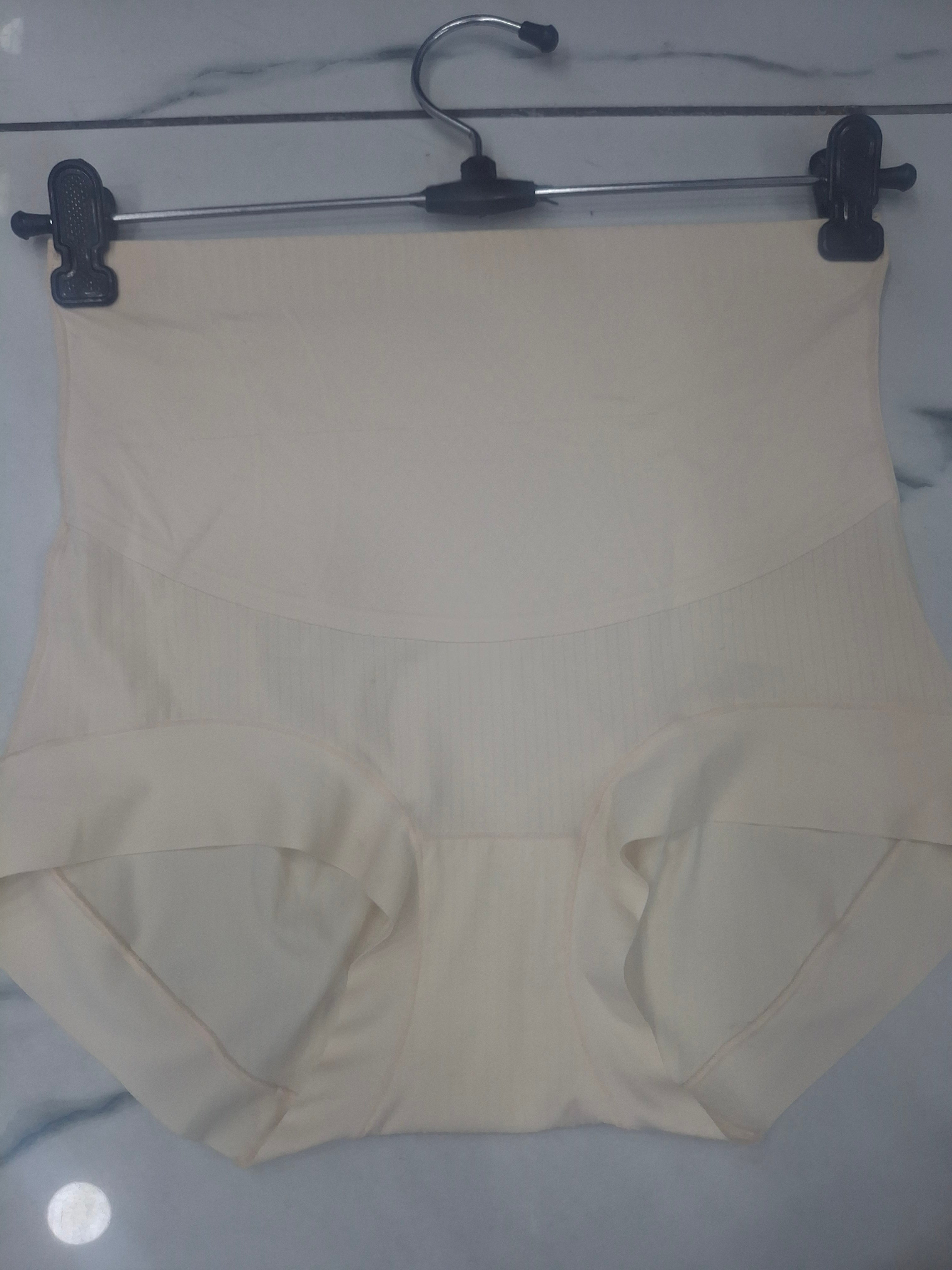 Seamless Shepe wear panty
